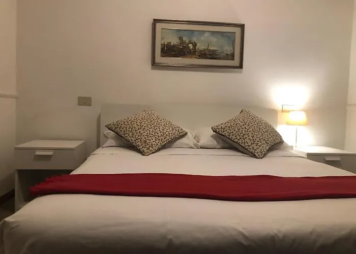 Castello First Apartamento