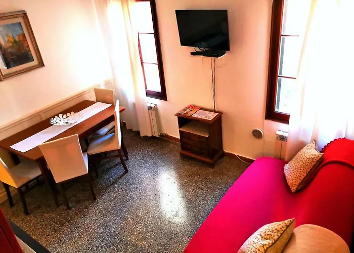 Castello First Apartamento Venecia