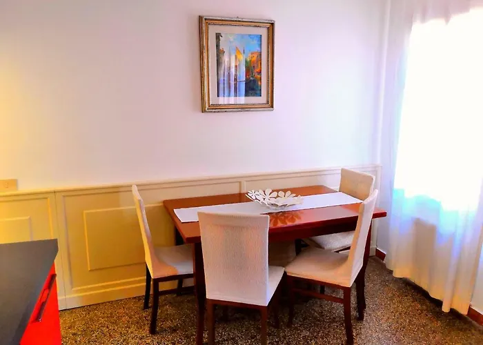 Castello First Venecia