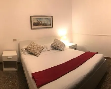 Castello First Apartmán